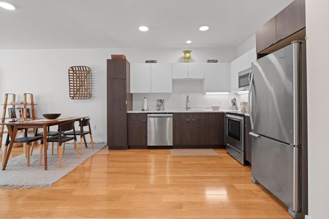 69 Etna Rd Unit 408, Lebanon, NH 03766