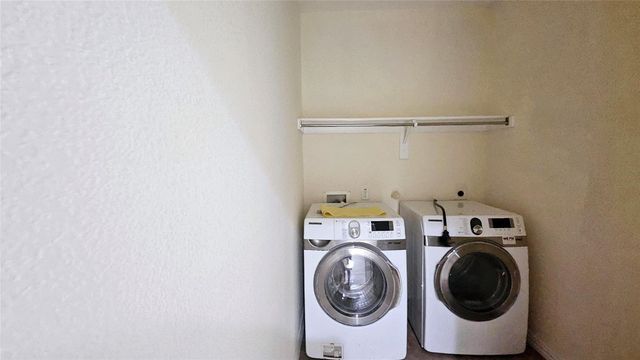 1934 Loma Alta Drive, Irving, TX 75063