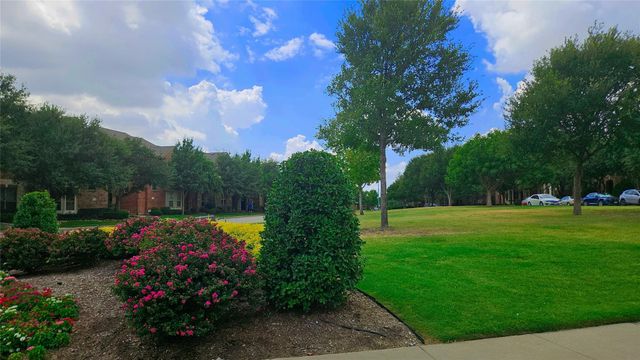 1934 Loma Alta Drive, Irving, TX 75063