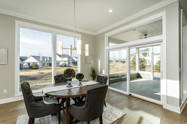 2608 Bentley Drive SW, Rochester, MN 55902