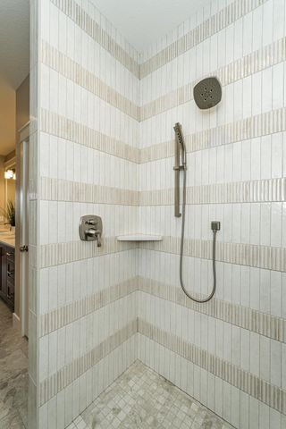 2608 Bentley Drive SW, Rochester, MN 55902