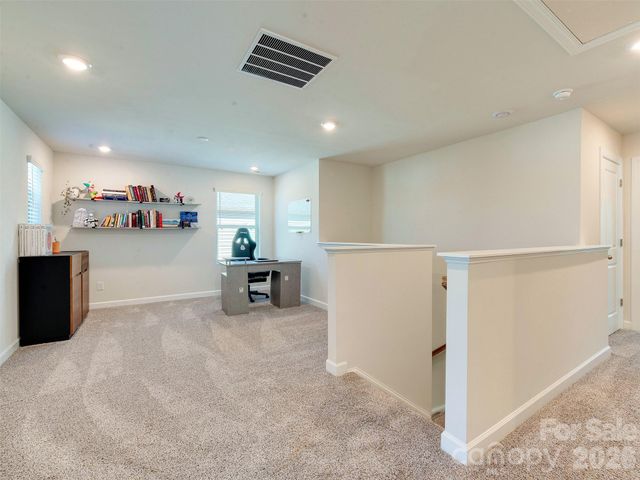 4009 Woodland View Drive, Charlotte, NC 28215