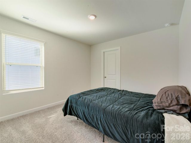 4009 Woodland View Drive, Charlotte, NC 28215