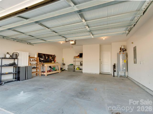 4009 Woodland View Drive, Charlotte, NC 28215