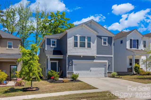 4009 Woodland View Drive, Charlotte, NC 28215