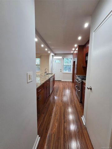 2129 Muliner Avenue, Bronx, NY 10462