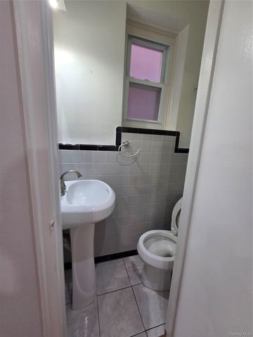 2129 Muliner Avenue, Bronx, NY 10462