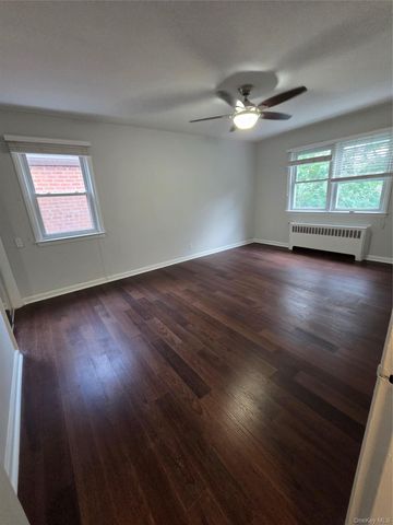 2129 Muliner Avenue, Bronx, NY 10462