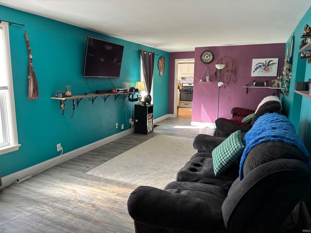 134 W Battell Street, Mishawaka, IN 46545