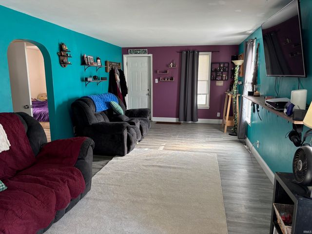 134 W Battell Street, Mishawaka, IN 46545