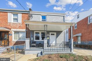 5520 BASS PL SE, Washington, DC 20019
