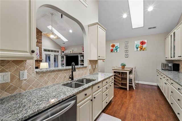 1701 Friedberg Village Drive, Winston-salem, NC 27127