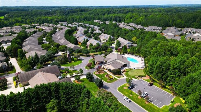 1701 Friedberg Village Drive, Winston-salem, NC 27127