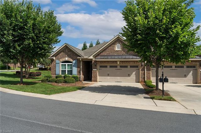 1701 Friedberg Village Drive, Winston-salem, NC 27127