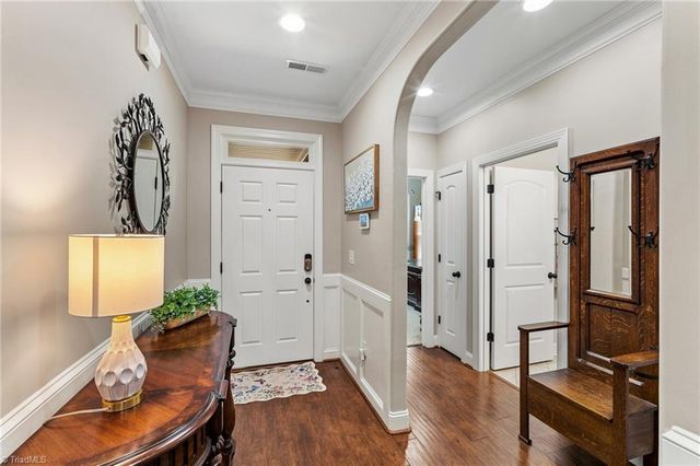 1701 Friedberg Village Drive, Winston-salem, NC 27127
