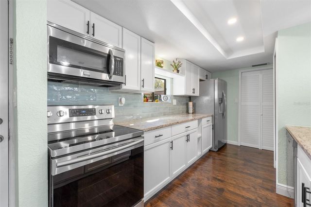 8606 PALM LANE, Temple Terrace, FL 33637