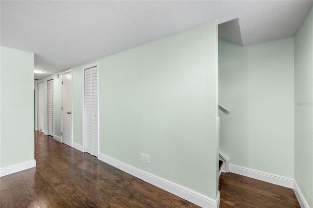 8606 PALM LANE, Temple Terrace, FL 33637