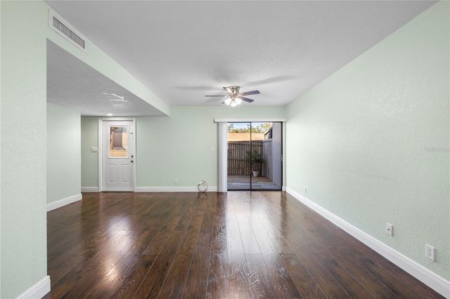 8606 PALM LANE, Temple Terrace, FL 33637