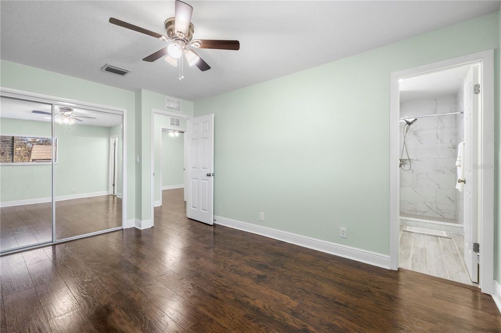 Image 30 of property listing at 8606 PALM LANE, Temple Terrace, FL 33637