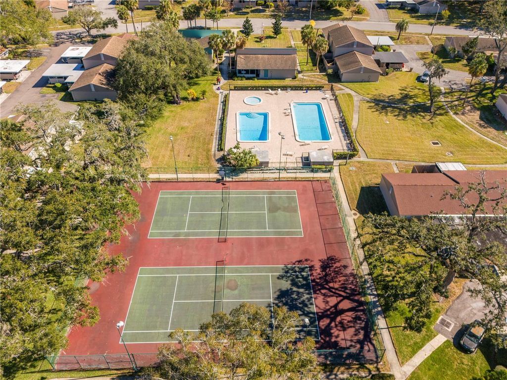 Image 43 of property listing at 8606 PALM LANE, Temple Terrace, FL 33637