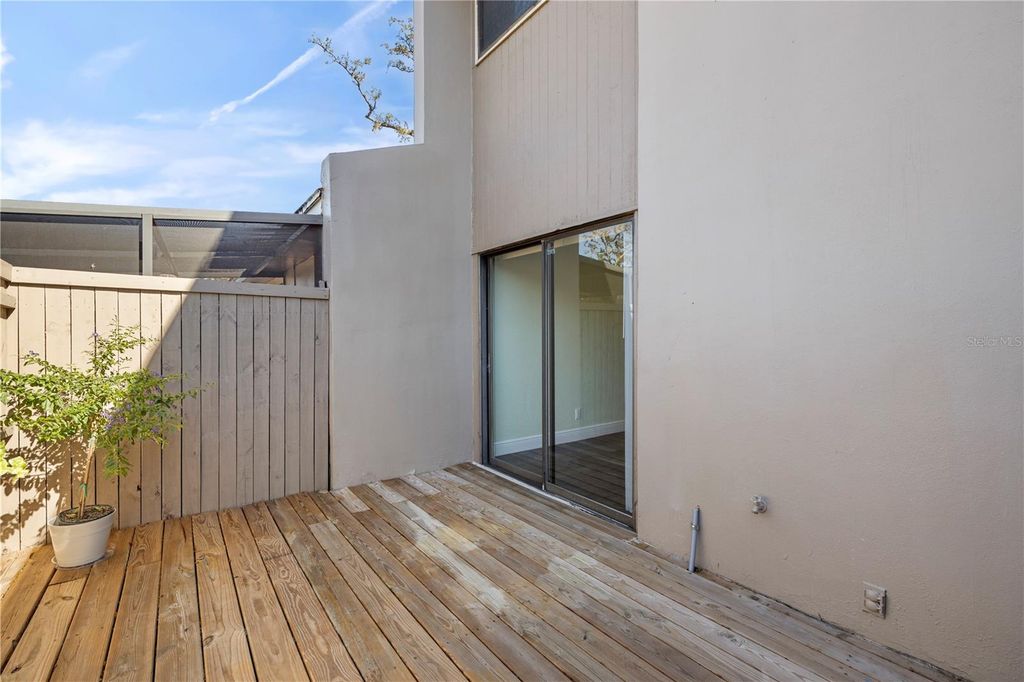 Image 50 of property listing at 8606 PALM LANE, Temple Terrace, FL 33637