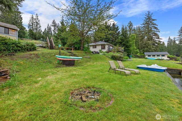 2702 Middle Shore Road, Snohomish, WA 98296