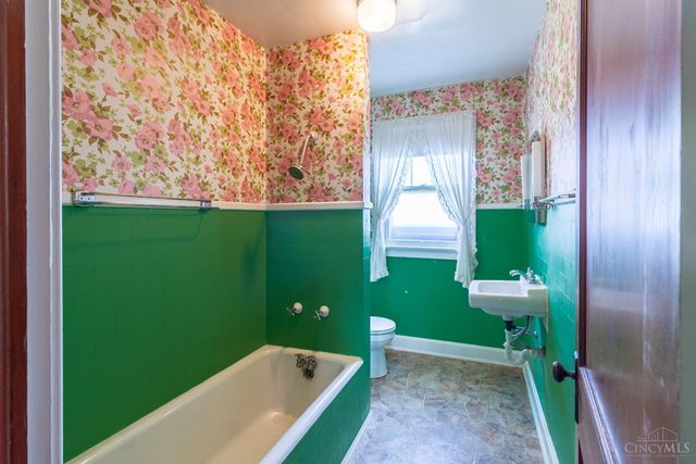 104 Washington Street, West Union, OH 45693
