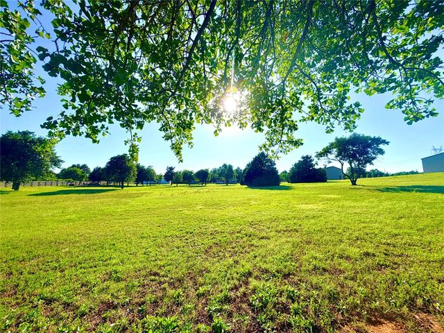 3150 N Bryant Avenue, Edmond, OK 73034