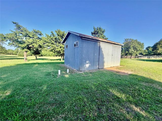 3150 N Bryant Avenue, Edmond, OK 73034