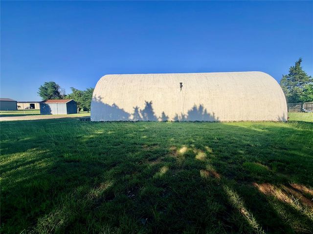 3150 N Bryant Avenue, Edmond, OK 73034