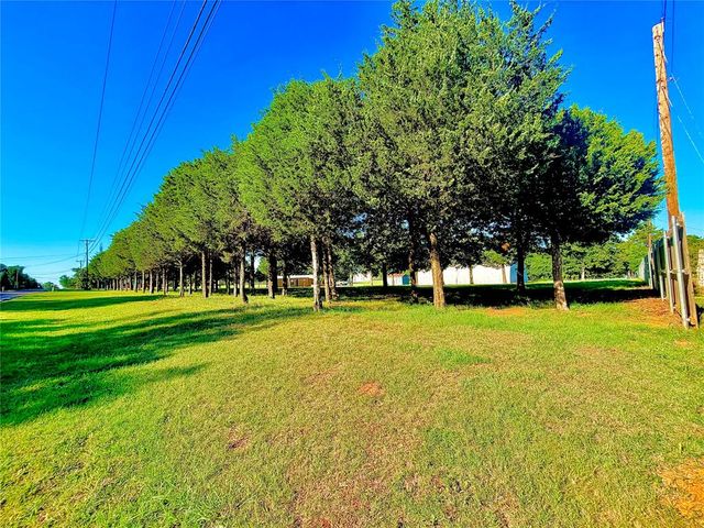 3150 N Bryant Avenue, Edmond, OK 73034