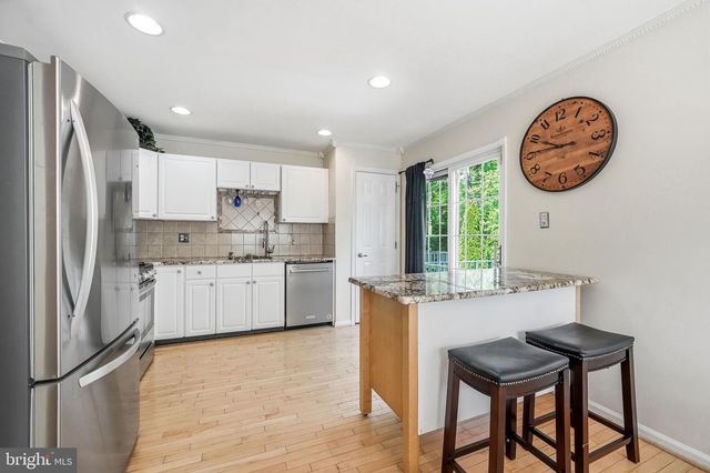623 BARTON RUN BLVD, Marlton, NJ 08053