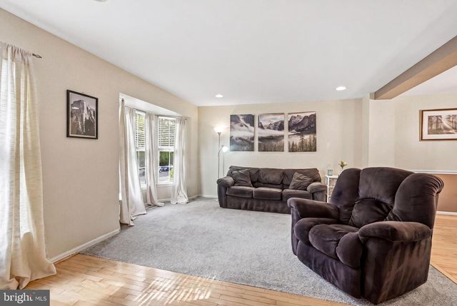 623 BARTON RUN BLVD, Marlton, NJ 08053