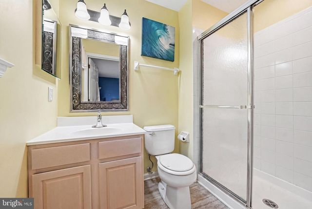 623 BARTON RUN BLVD, Marlton, NJ 08053