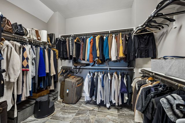 10589 Plumwood Parkway, Dallas, TX 75238