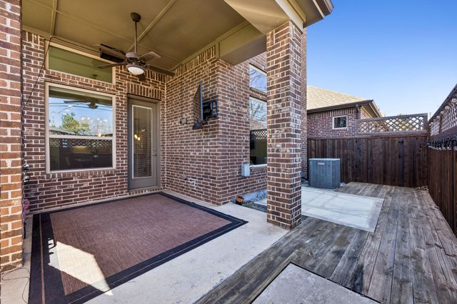 10589 Plumwood Parkway, Dallas, TX 75238