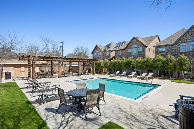 10589 Plumwood Parkway, Dallas, TX 75238