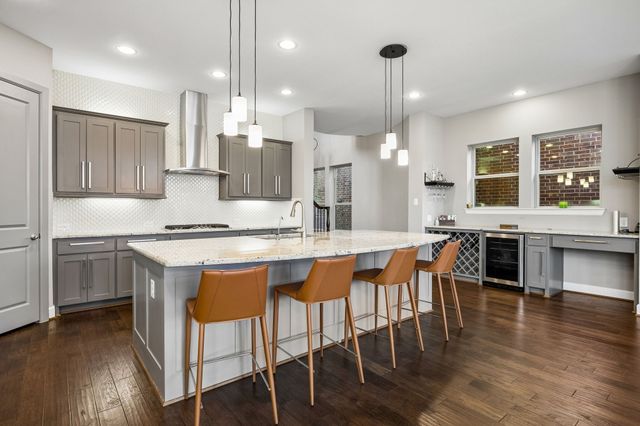 10589 Plumwood Parkway, Dallas, TX 75238