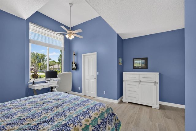 1306 SE Brewster Place SE, Stuart, FL 34997