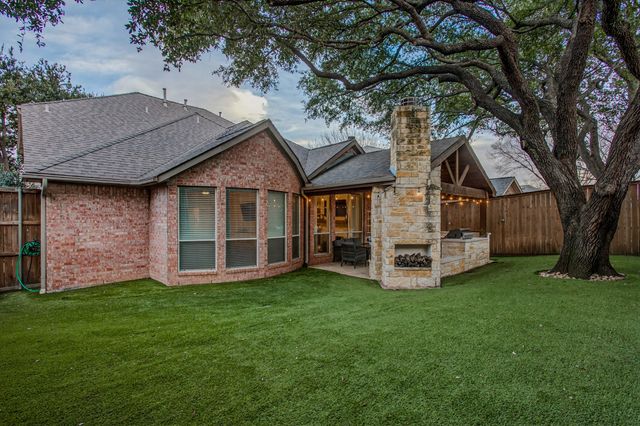 2909 Furlong Drive W, Flower Mound, TX 75022