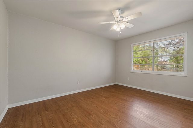 1313 Leacrest Drive, College Station, TX 77840