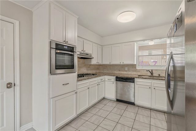 1313 Leacrest Drive, College Station, TX 77840