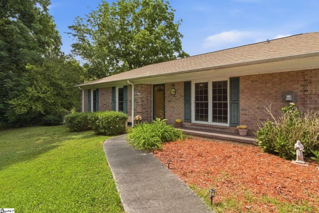 136 Country Club Road, Gaffney, SC 29340