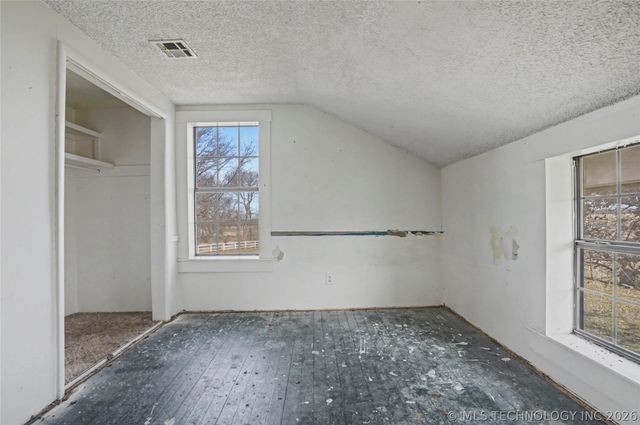 16812 N 97th East Avenue, Collinsville, OK 74021