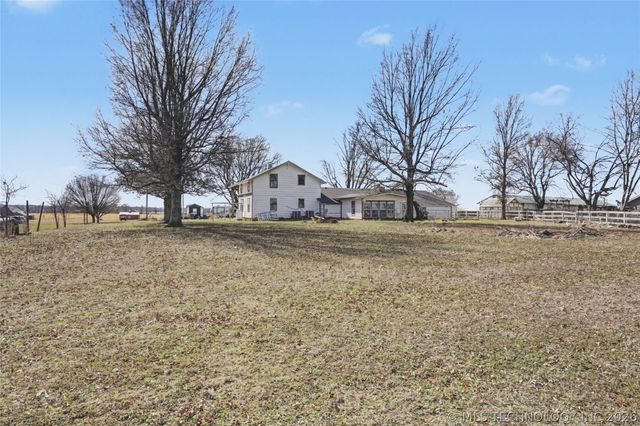 16812 N 97th East Avenue, Collinsville, OK 74021