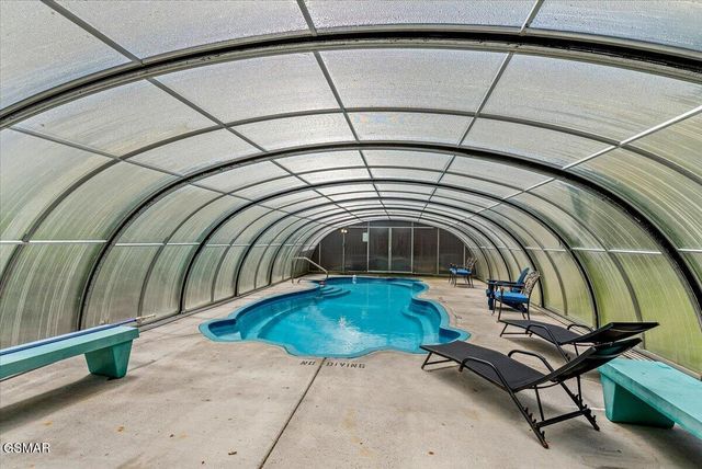 1463 Red Cedar Lane, Sevierville, TN 37876