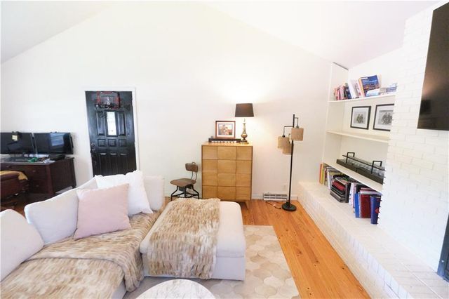 608 Sycamore Lane, Pittsburg, KS 66762