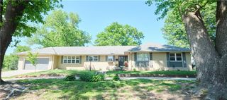 608 Sycamore Lane, Pittsburg, KS 66762