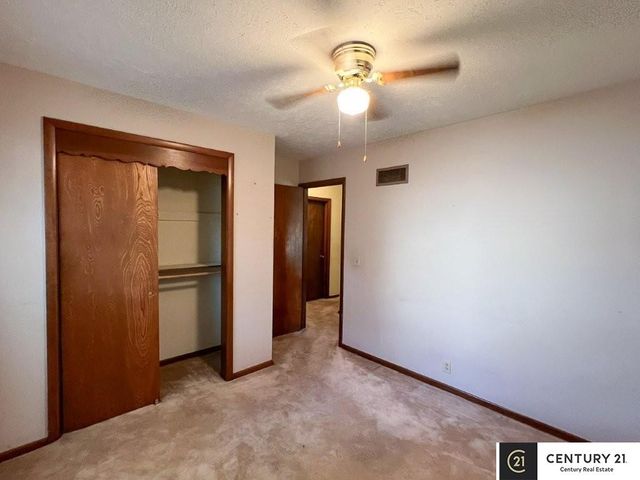 710 E Patton Street, Papillion, NE 68046