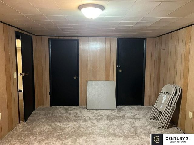 710 E Patton Street, Papillion, NE 68046